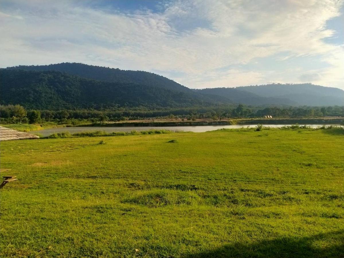 Samerdrow Khao Yai 무 시 외부 사진