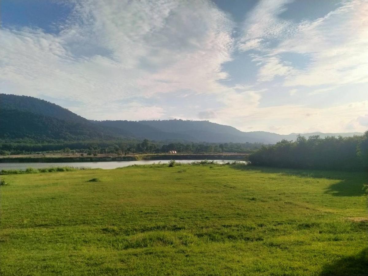 Samerdrow Khao Yai 무 시 외부 사진